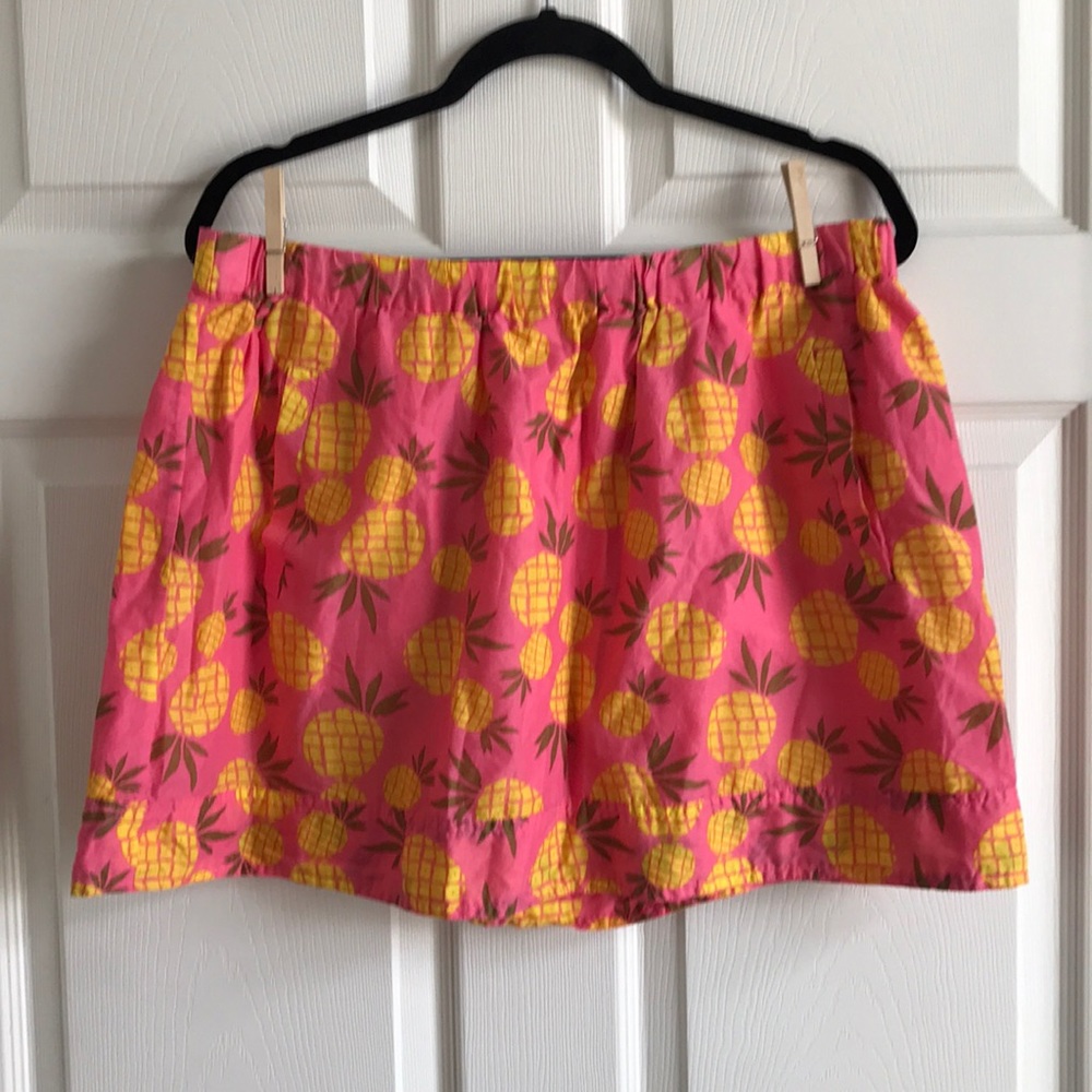 J Crew Pink Pineapple skirt with pockets /‎ size L